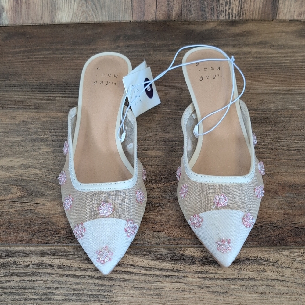 a new day Beige Delilah Mesh Floral Mule Heels NWT - Picture 2 of 9